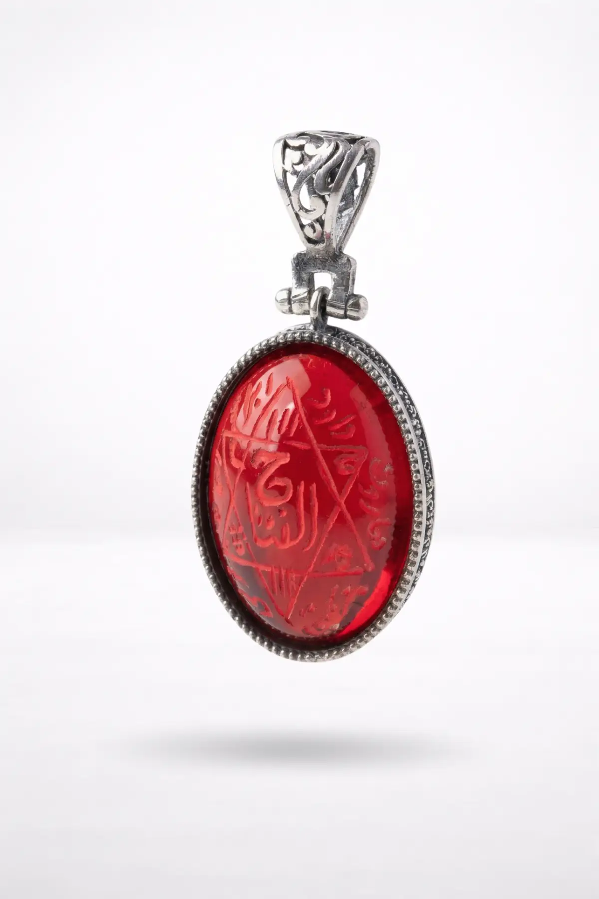 "Mühür Kimdeyse, Süleyman Odur": Hükmün ve Gücün Simgesi